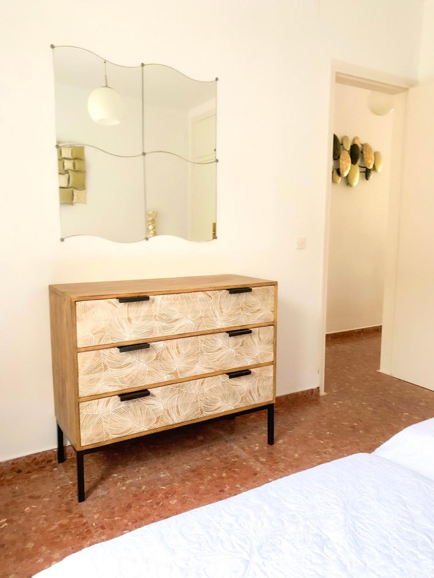 Casdanna Beachfront - Canyelles Petites Apartment *